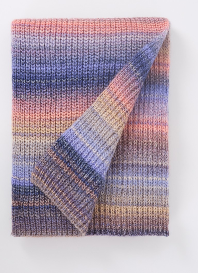 Eșarfă Benetton cu nervuri, amestec de lână cu dungi, 200 x 25 cm.