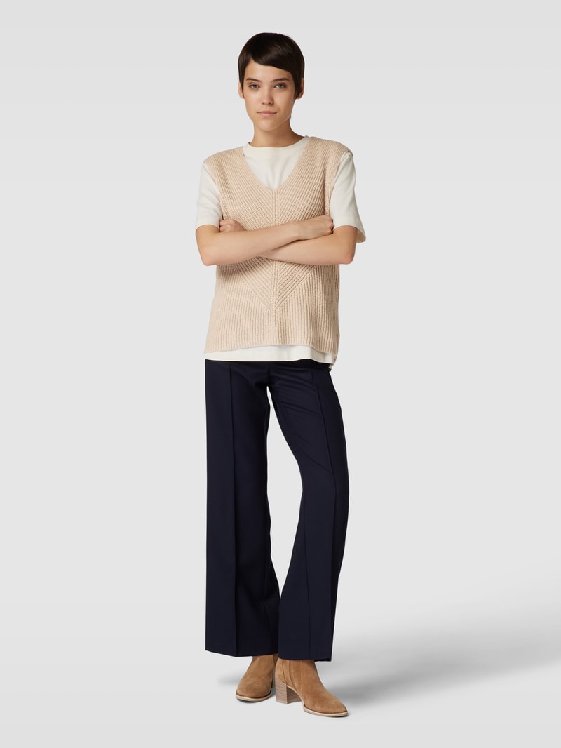 Pullunder in unifarbenem Design mit V-Ausschnitt in beige meliert