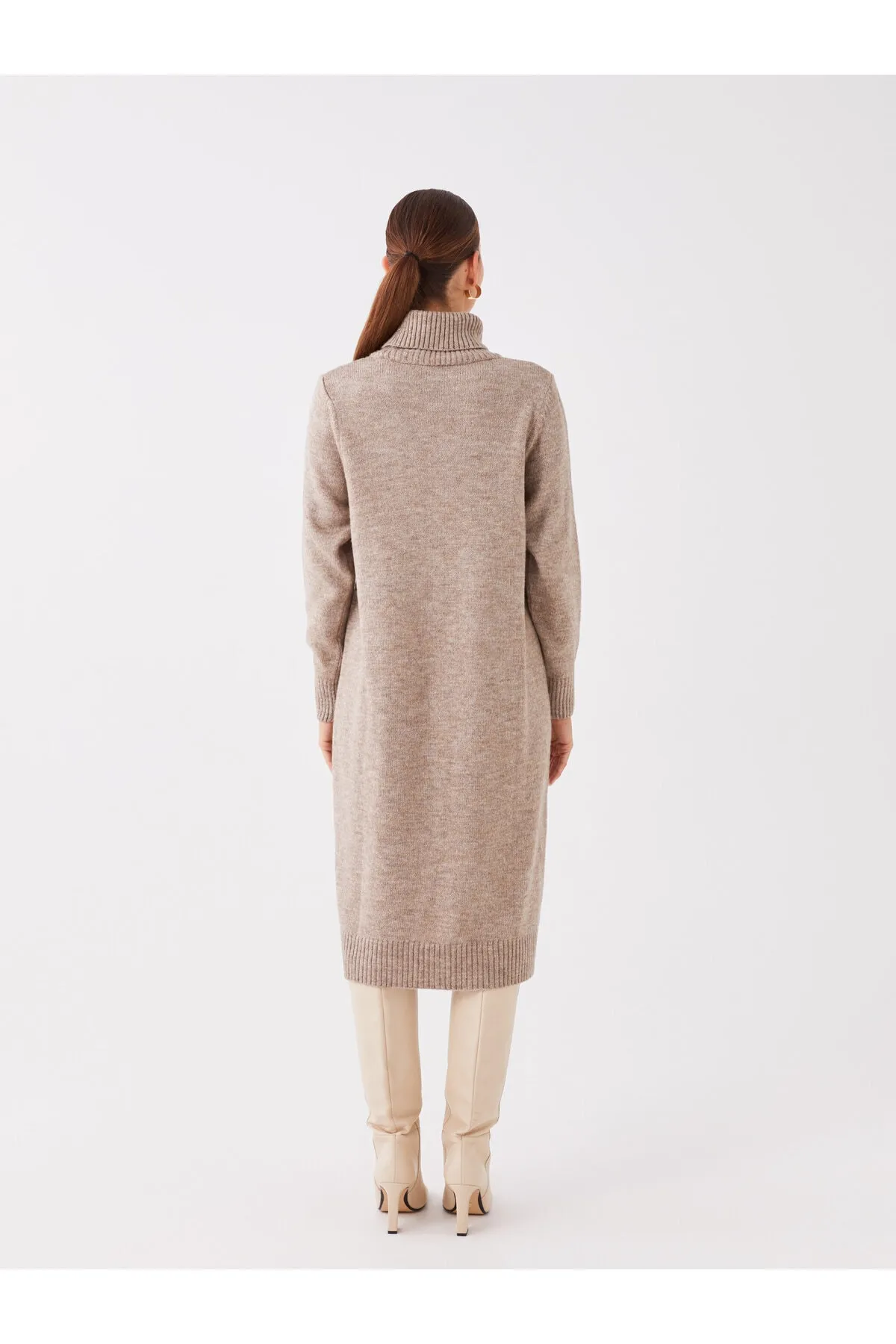 LC Waikiki  Rollkragenpullover, gerades Langarm-Strickkleid für Damen in Übergröße