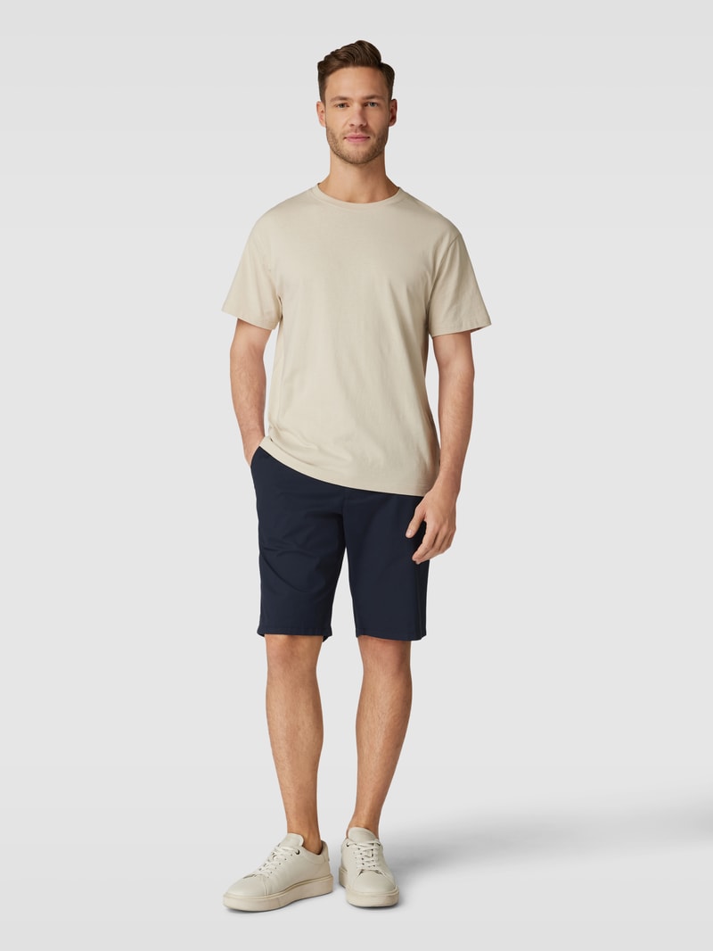 Bermudas mit Stoffgürtel in marineblau