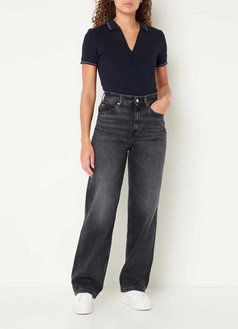 Tommy Hilfiger slim fit polo made of piqué cotton