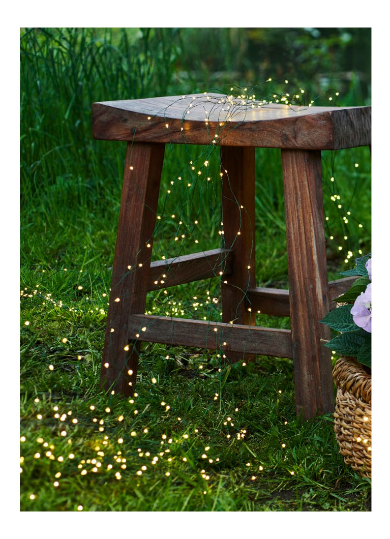 Lampă solară de grădină Knirke Fairylight Sirius, cablu 11,9 m, 120 V