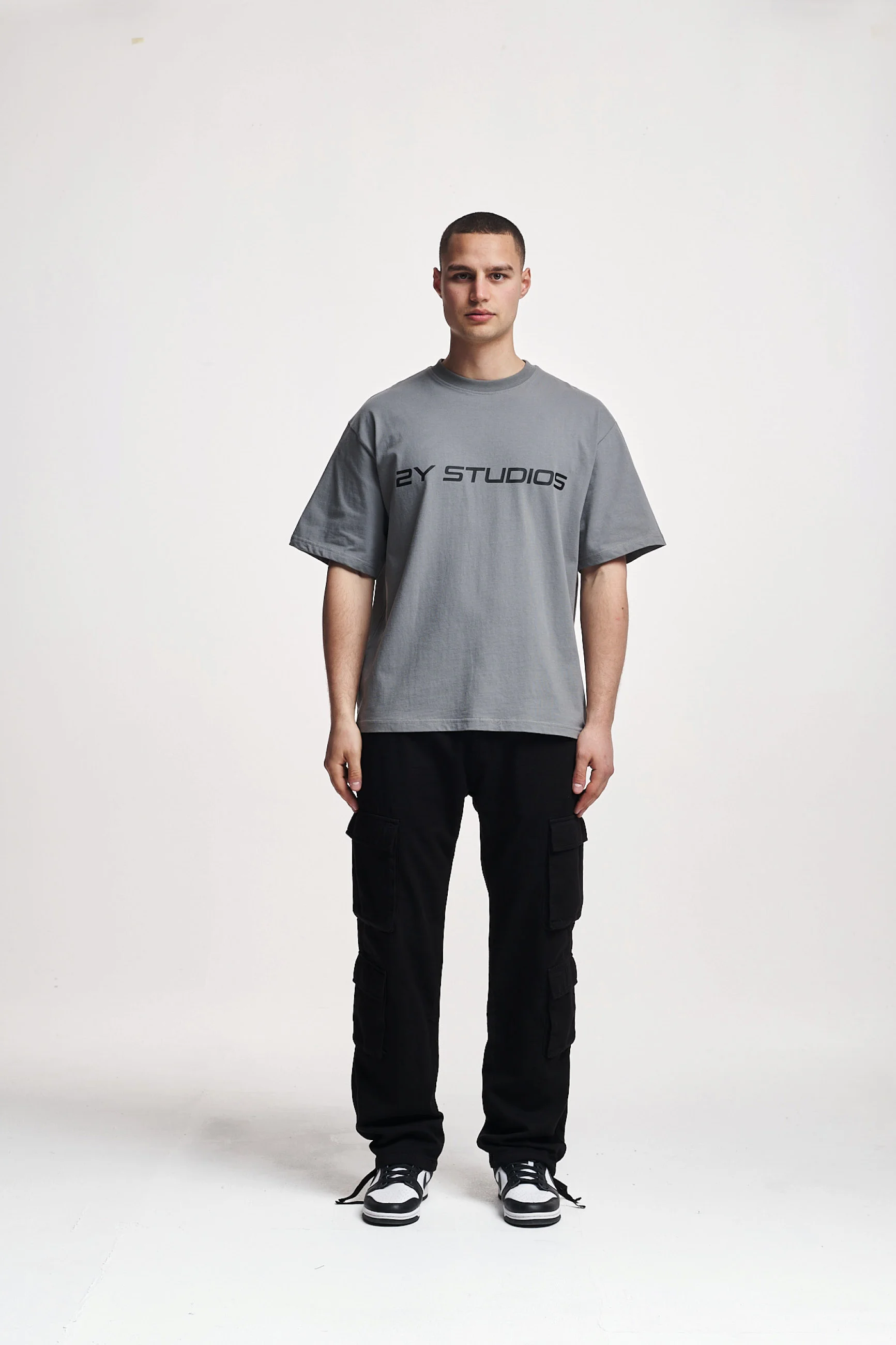 Pantalones cargo KIRAN de 4 bolsillos de 2Y Studios