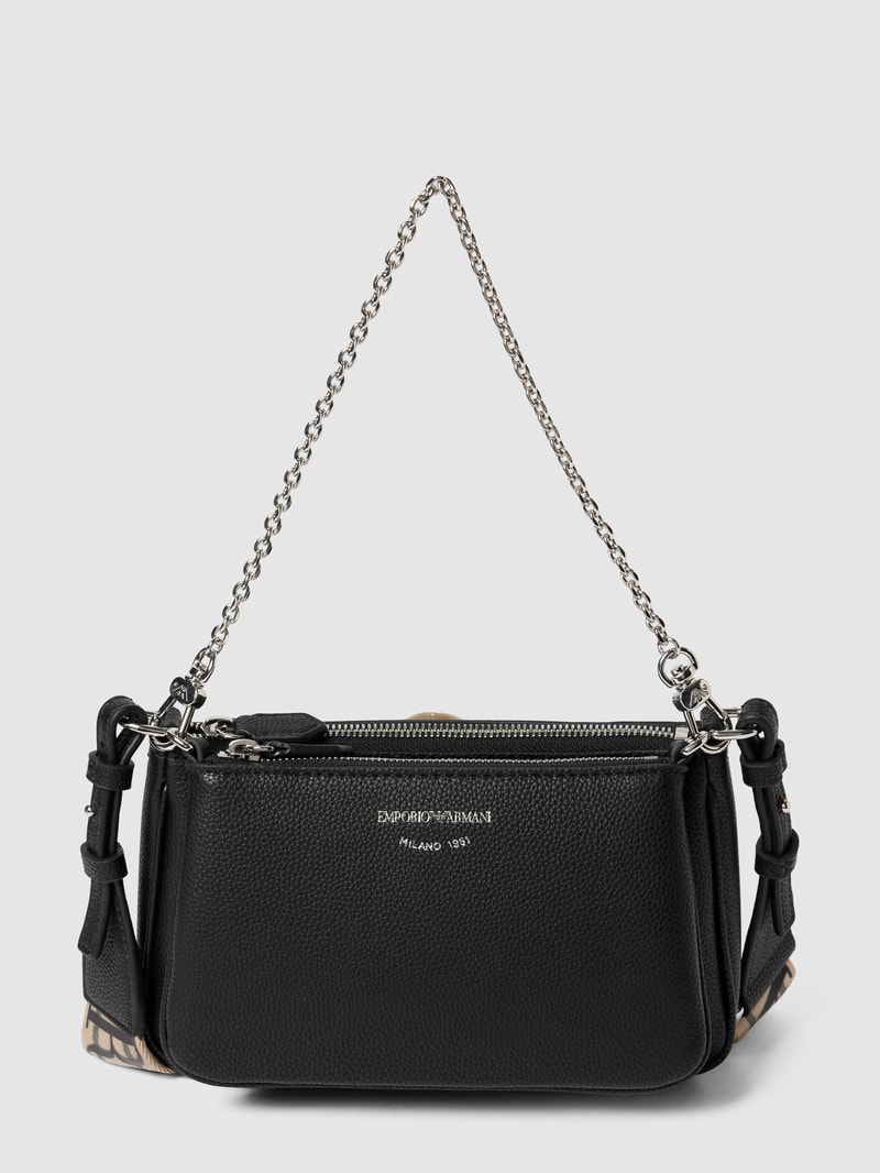 Umhängetasche mit Label-Print in schwarz