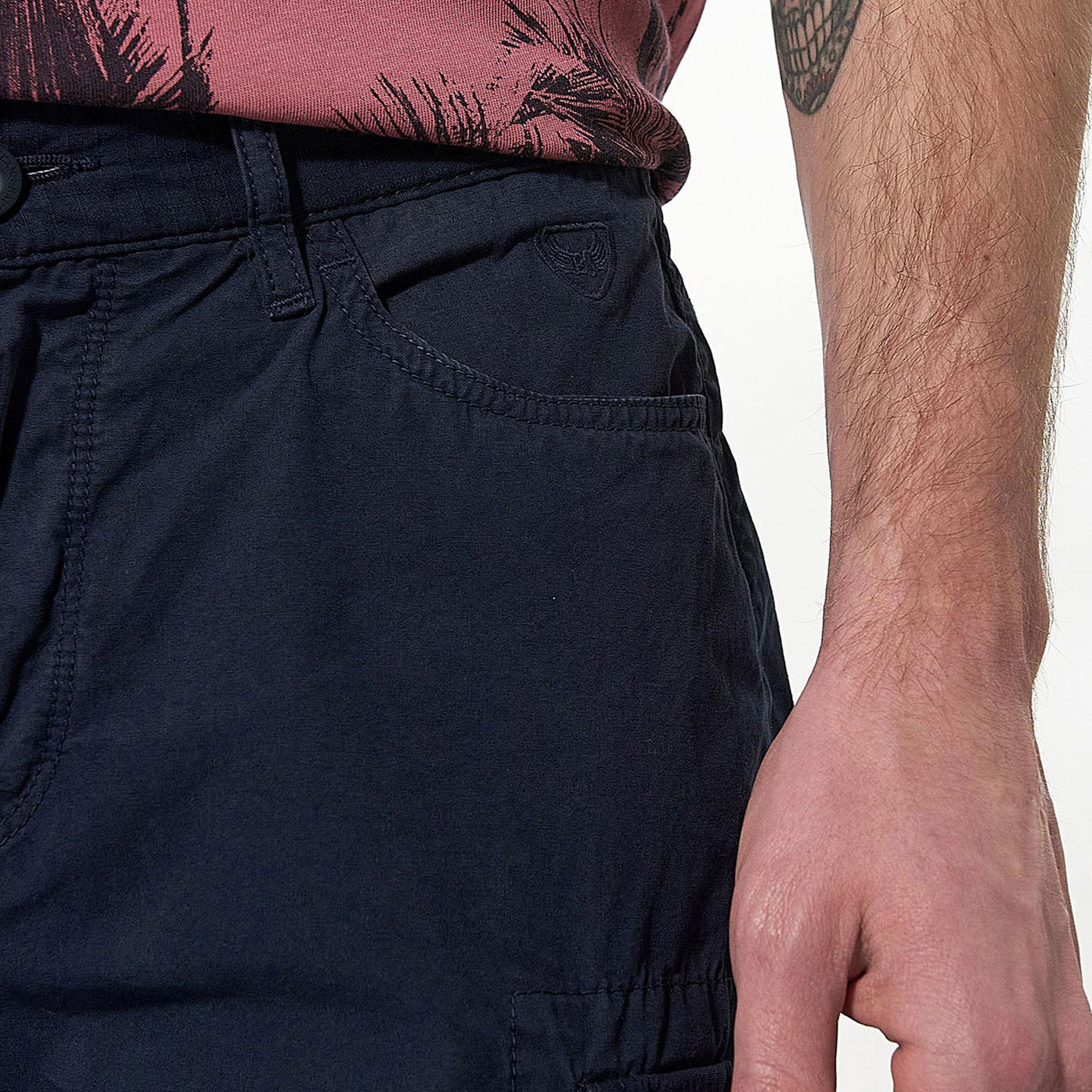 NIMES  Bermuda cargo bleu Homme en 100% coton