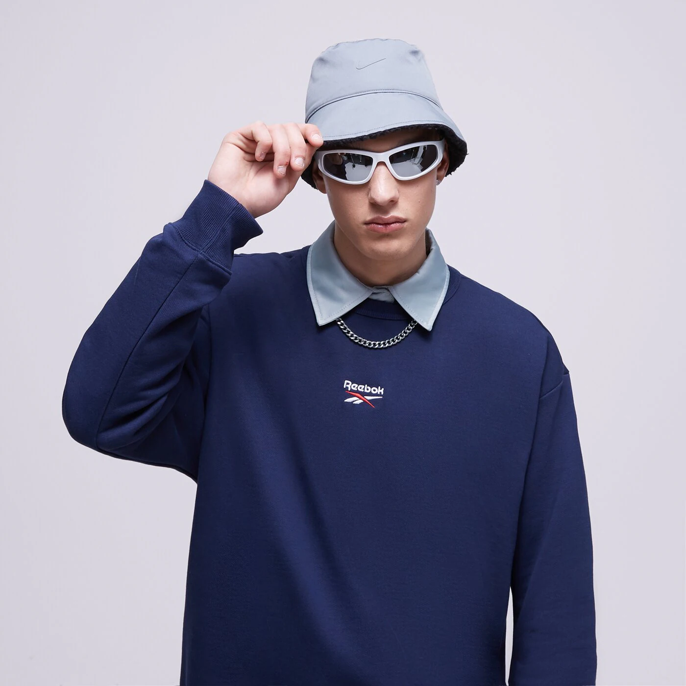 REEBOK SWEATSHIRT CL SV CREW Dunkelblau