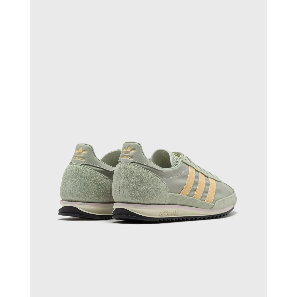 adidas SL 72 WMNS Gentle Green IE3476 / grün