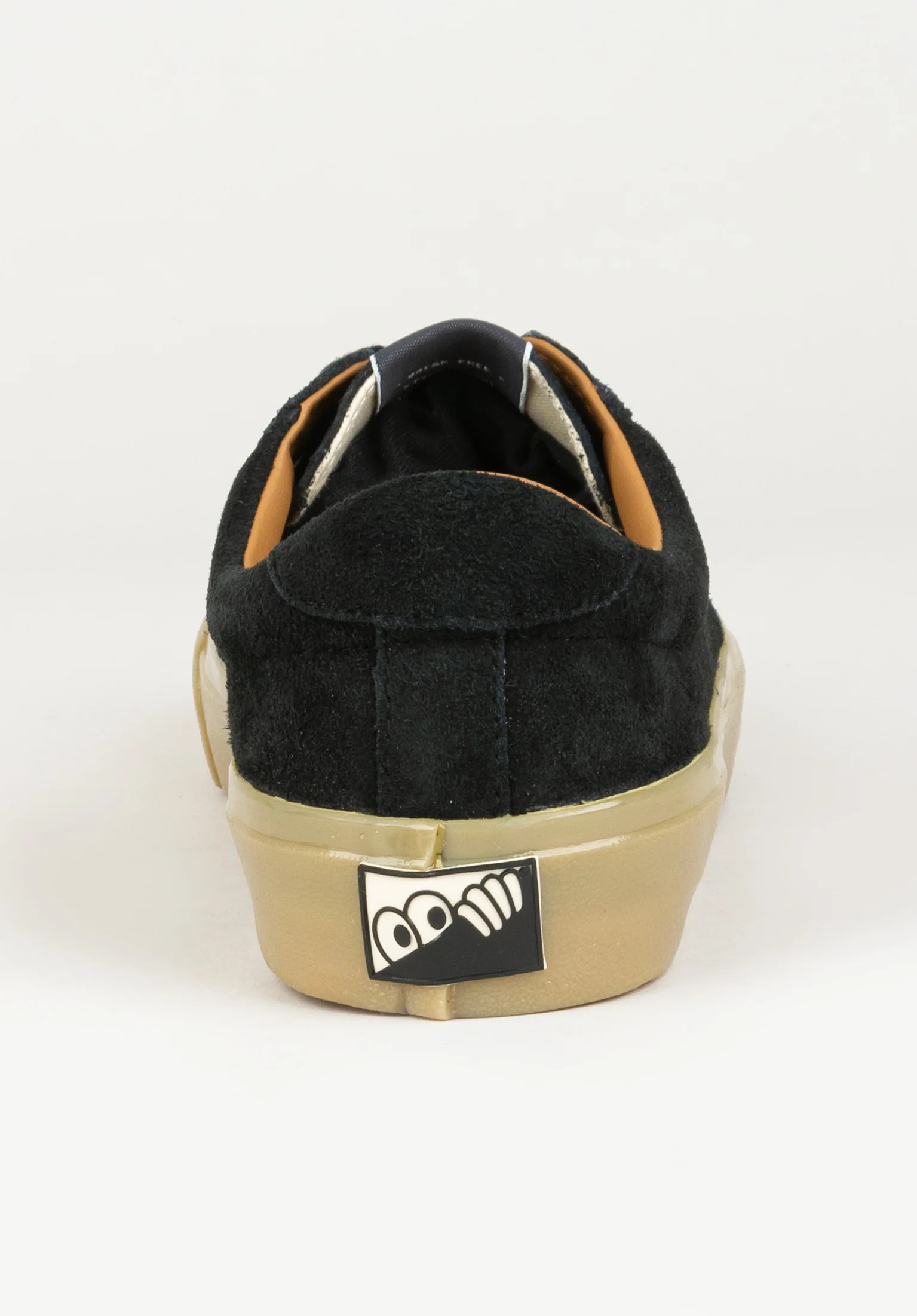 VM001 Suede Low
