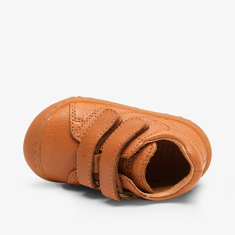 barefoot hale v tan - Braun