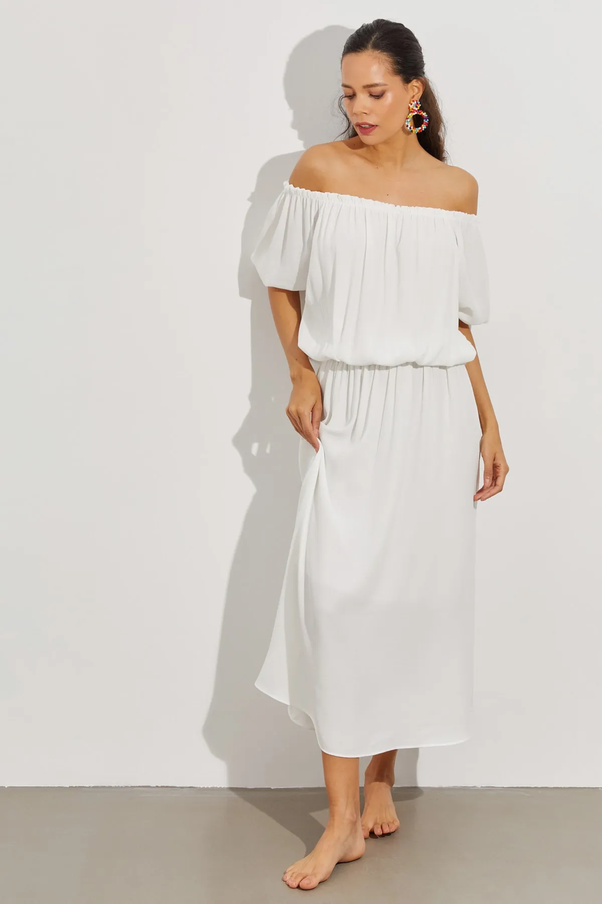 Cool & Sexy  Weißes, gefüttertes Midikleid mit Madonna-Kragen für Damen BK261062