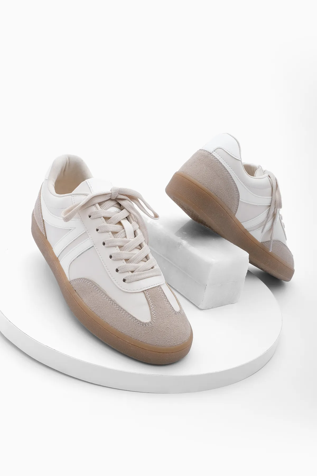 Marjin  Sneaker - Beige - Flacher Absatz