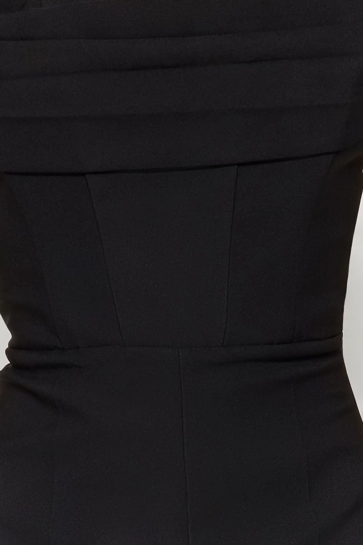 Trendyol Collection  Schwarzer Jumpsuit mit gewebtem Korsettdetail