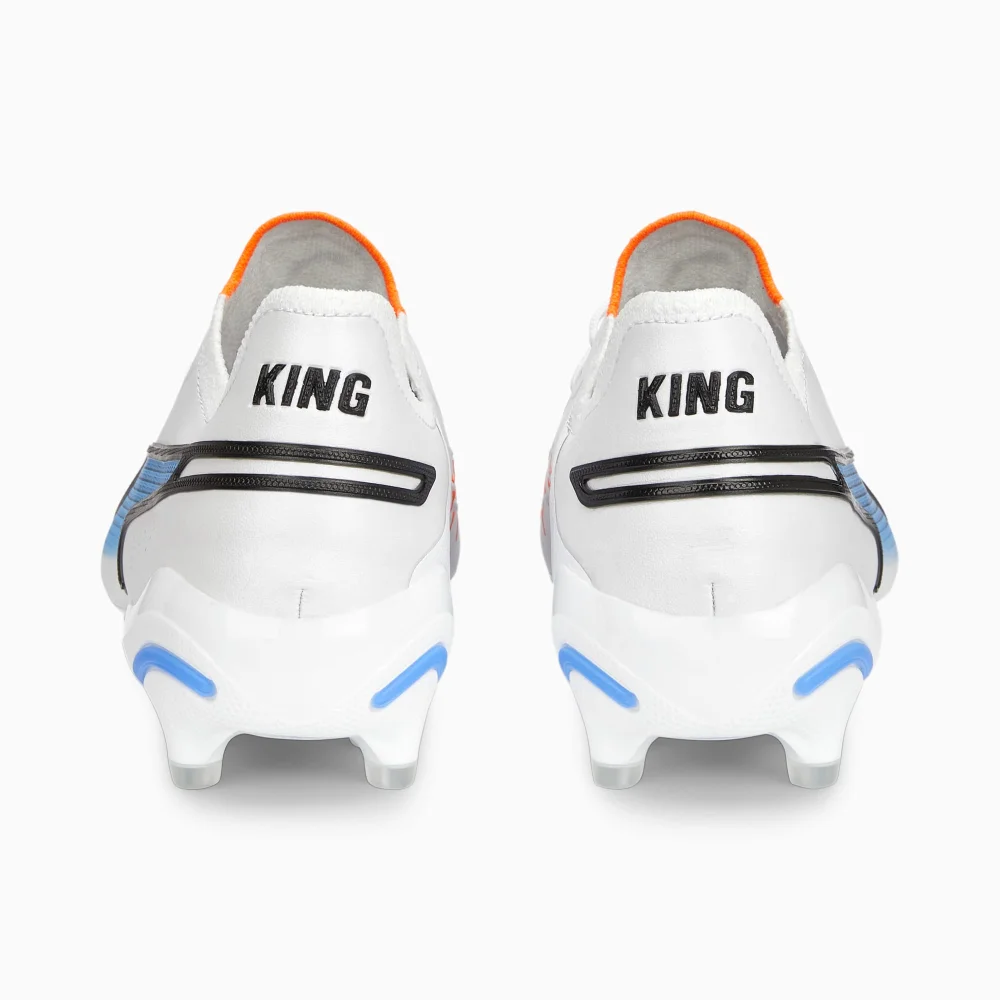 PUMA King Ultimate FG AG 107262 01 / weiss