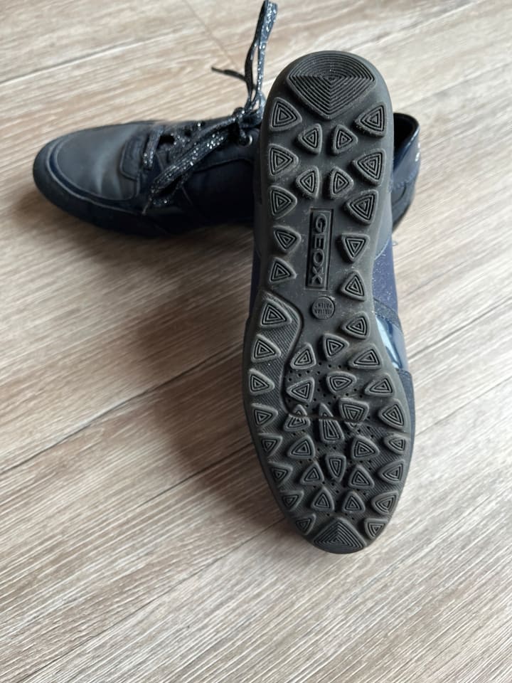 Geox Sneakers in Dunkelblau günstig kaufen 37