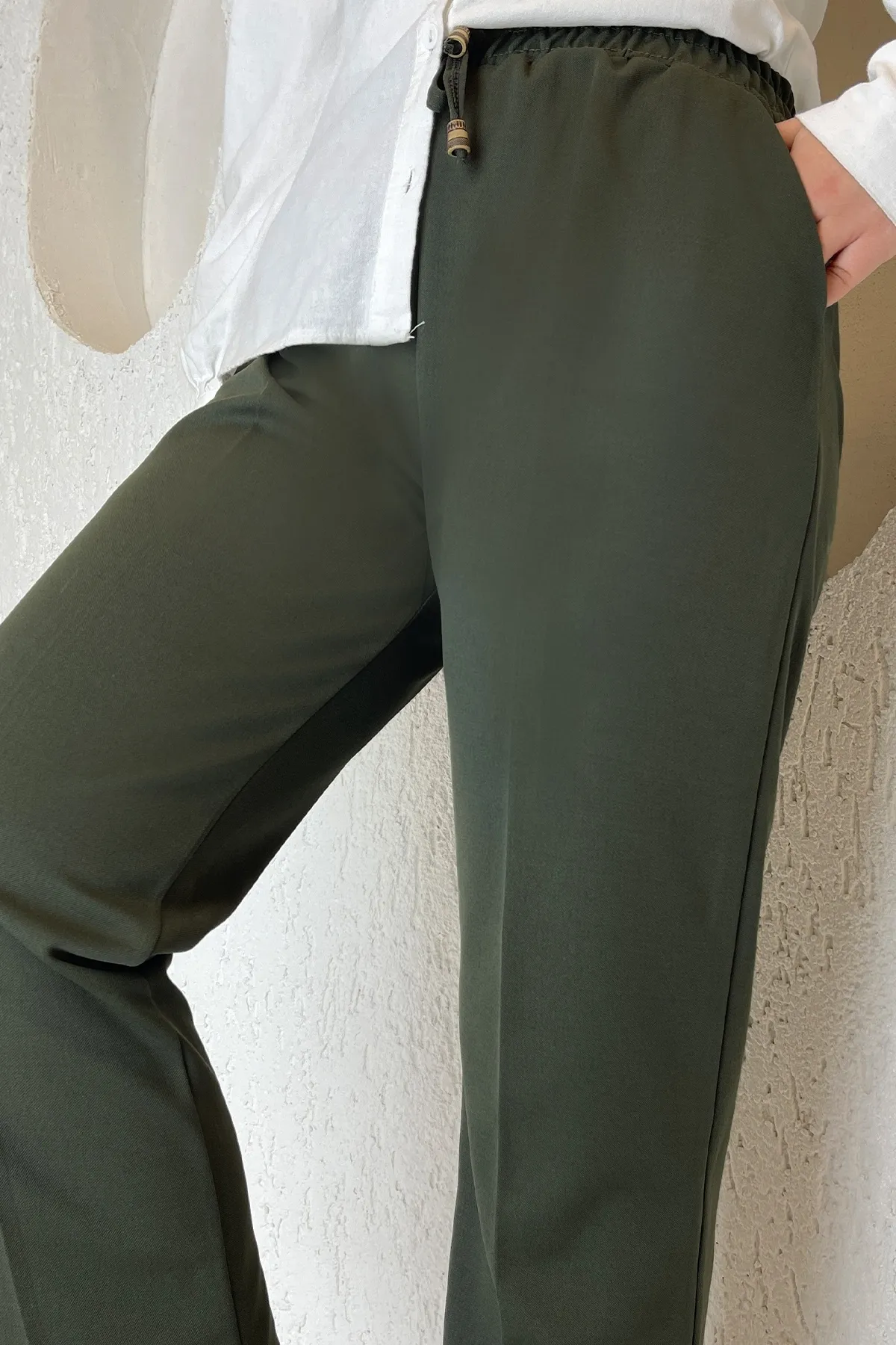 InStyle  Lycra-Hose aus doppeltem Stoff mit elastischem Bund – Khaki