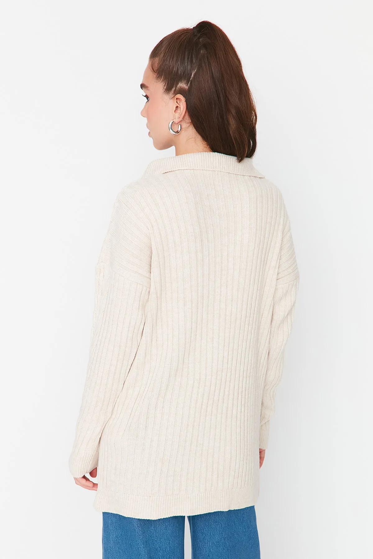 Trendyol Modest  Ecru Selanik gestrickter Strickpullover mit Reißverschluss TCTAW23AK00017