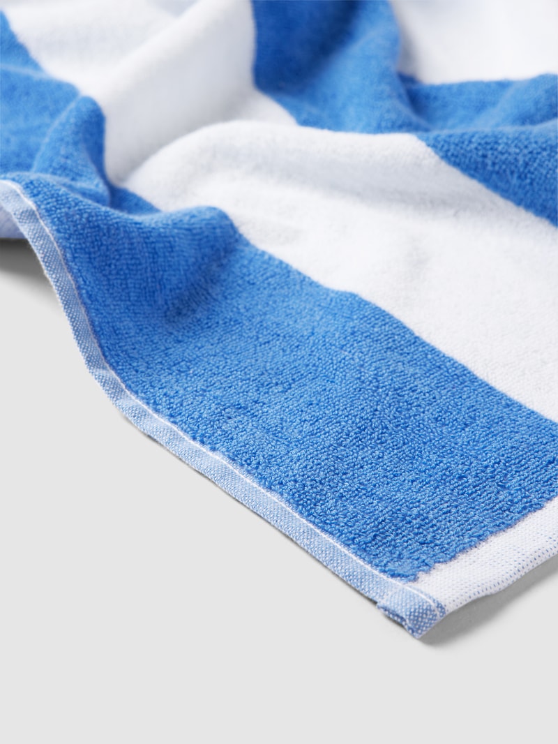 Handtuch mit Label-Detail in blau