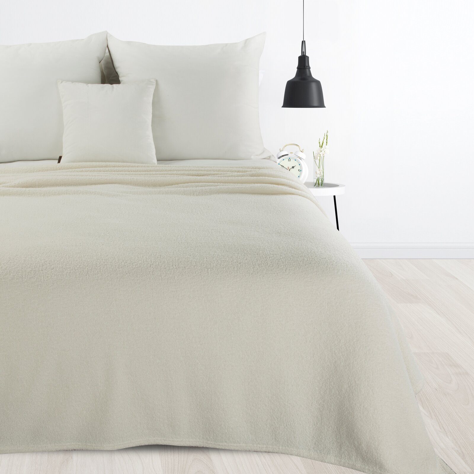 Wohndecke Bouclé, Eurofirany, Kuscheldecke, 70x160,150x200,170x210,200x220, Schaffpelz Imitation