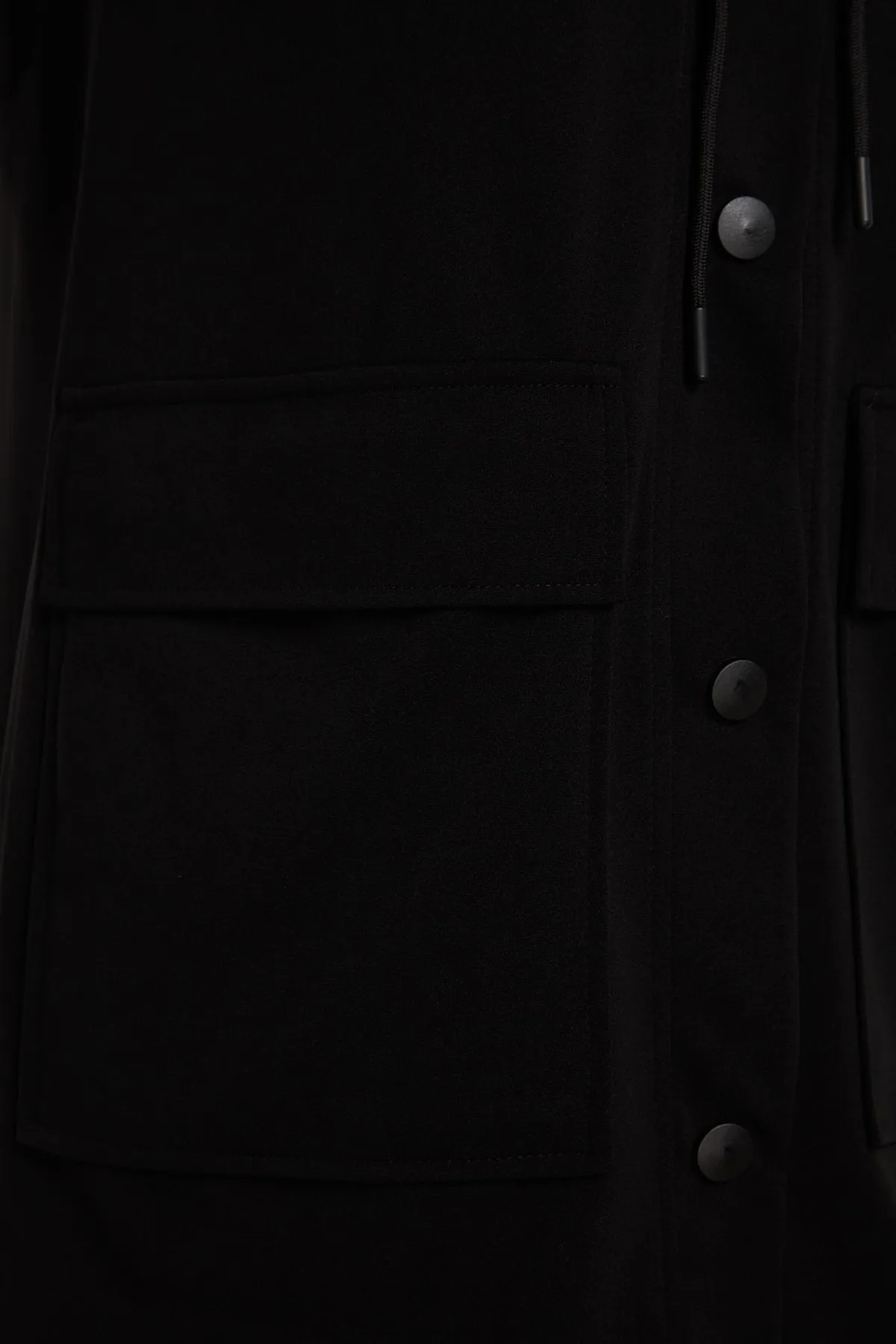 Trendyol Modest  Schwarzes Set aus Weste und Hose aus Scuba-Crêpe mit Taschendetails TCTAW24US00075