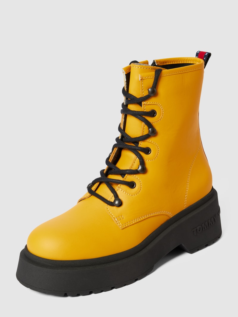 Schnürboots mit Plateau-Sohle Modell 'CHUNK' in gelb