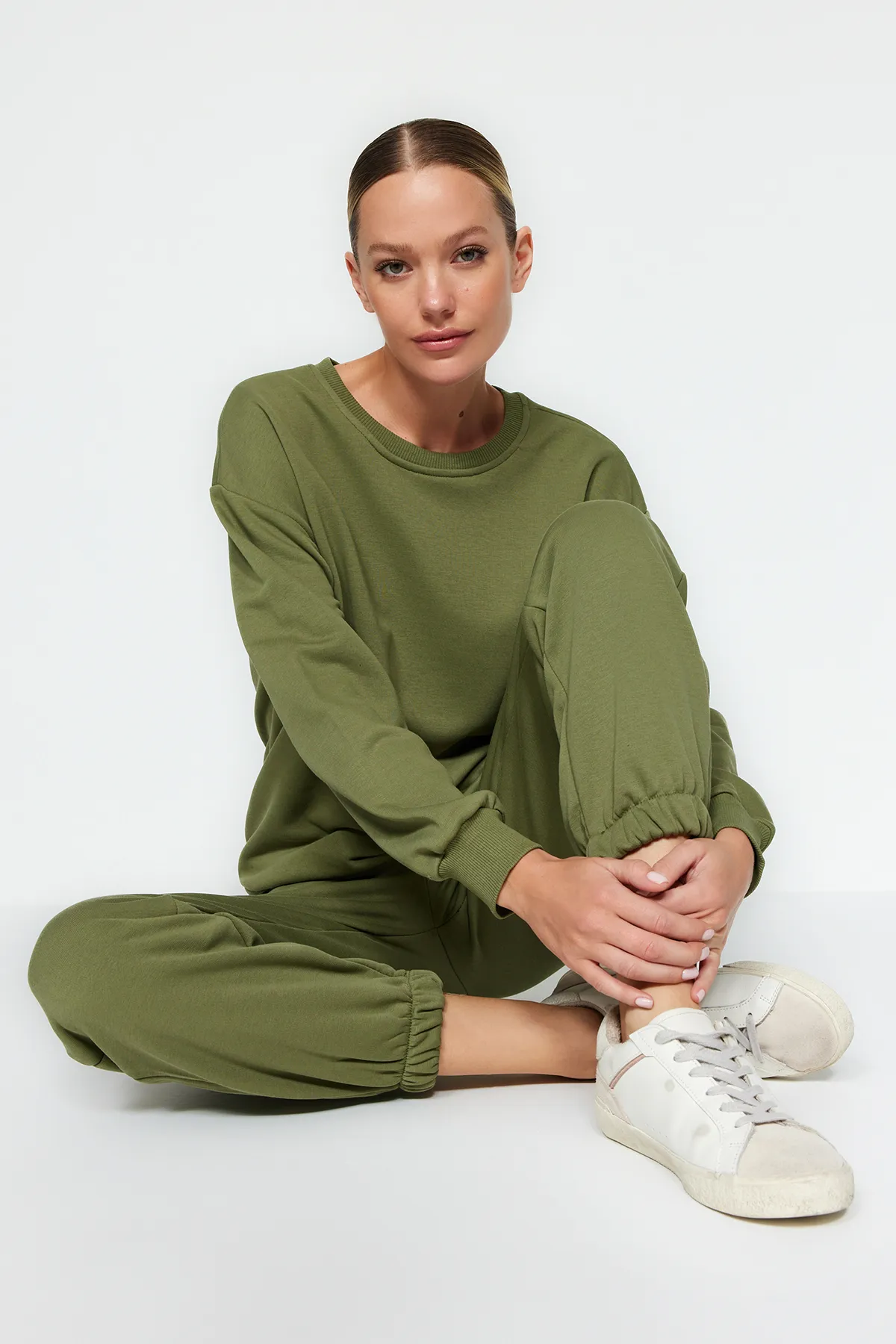 Trendyol Collection  Trainingsanzug - Khaki - Regular Fit