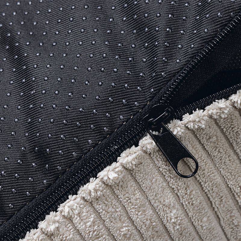 Designed by Lotte Liegekissen Ribbed, hellgrau