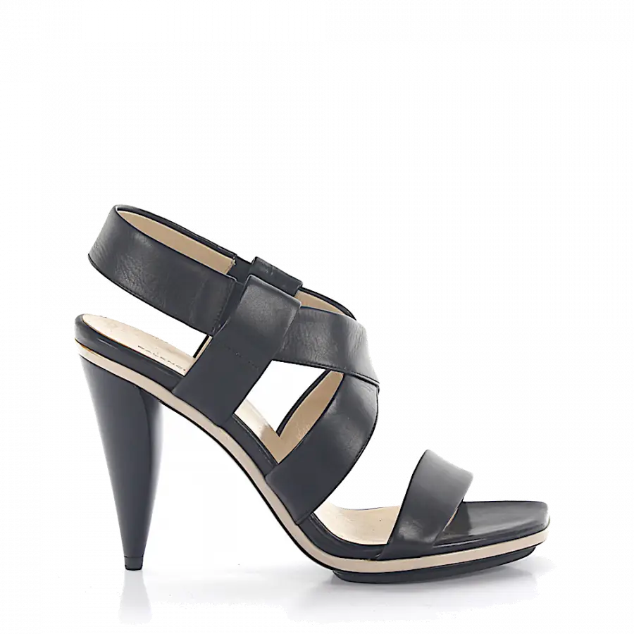 Balenciaga - Riemchensandalen Kalbsleder schwarz - schwarz