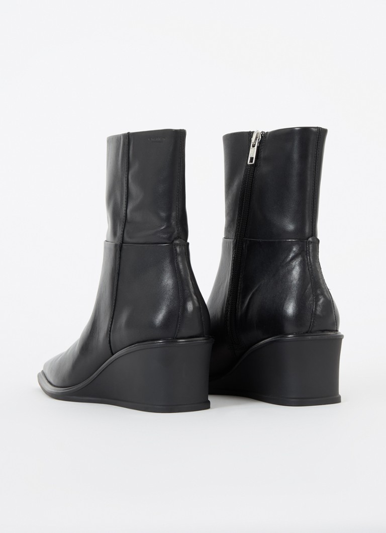 Ghete din piele Aino de la Vagabond Shoemakers