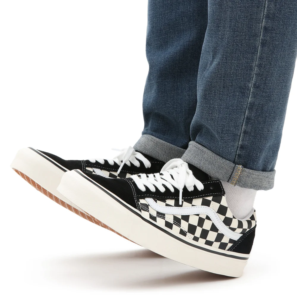 Vans Old Skool 36 DX Anaheim VN0A38G2OAK1 / schwarz