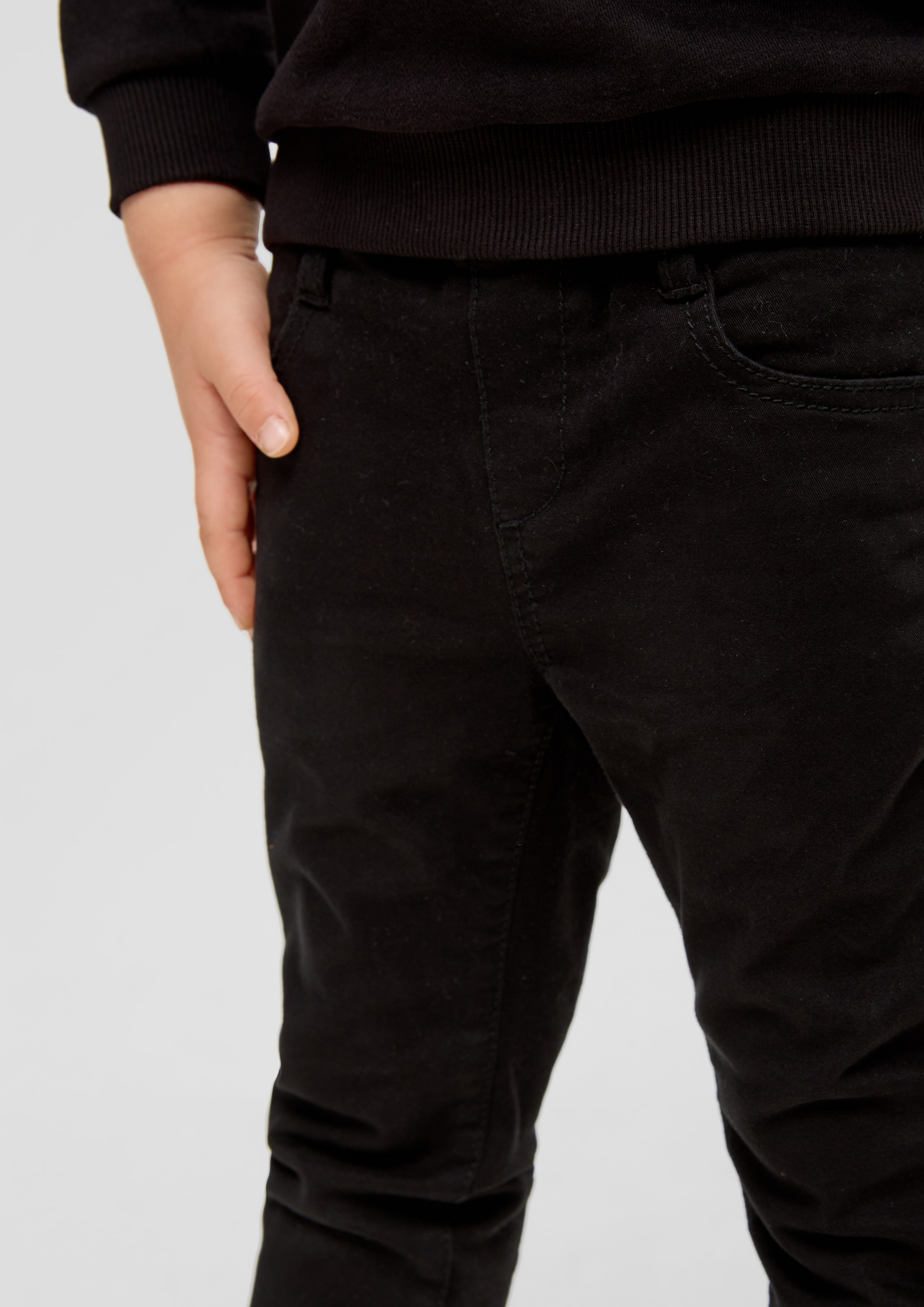 Tapered Jeans