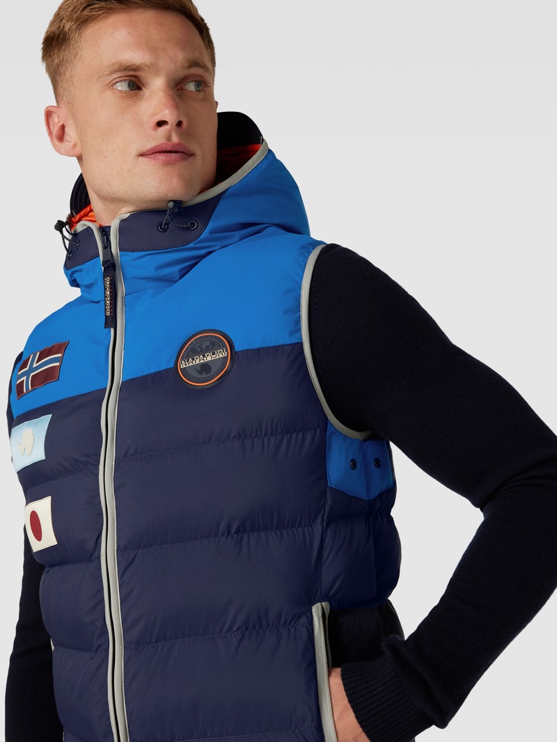 Steppweste mit Label-Details Modell 'SHAKLETON' in marineblau