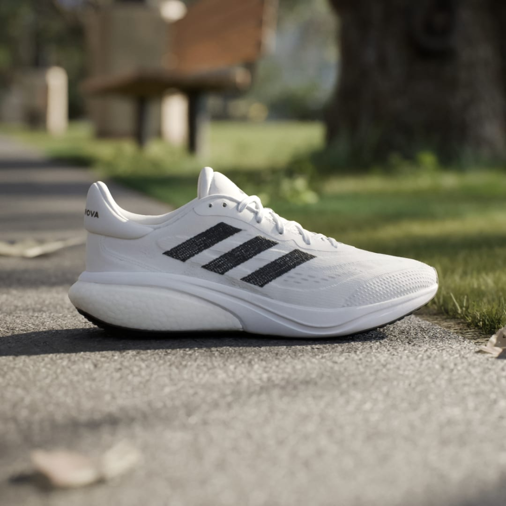 adidas Supernova 3 IE4366 / weiss