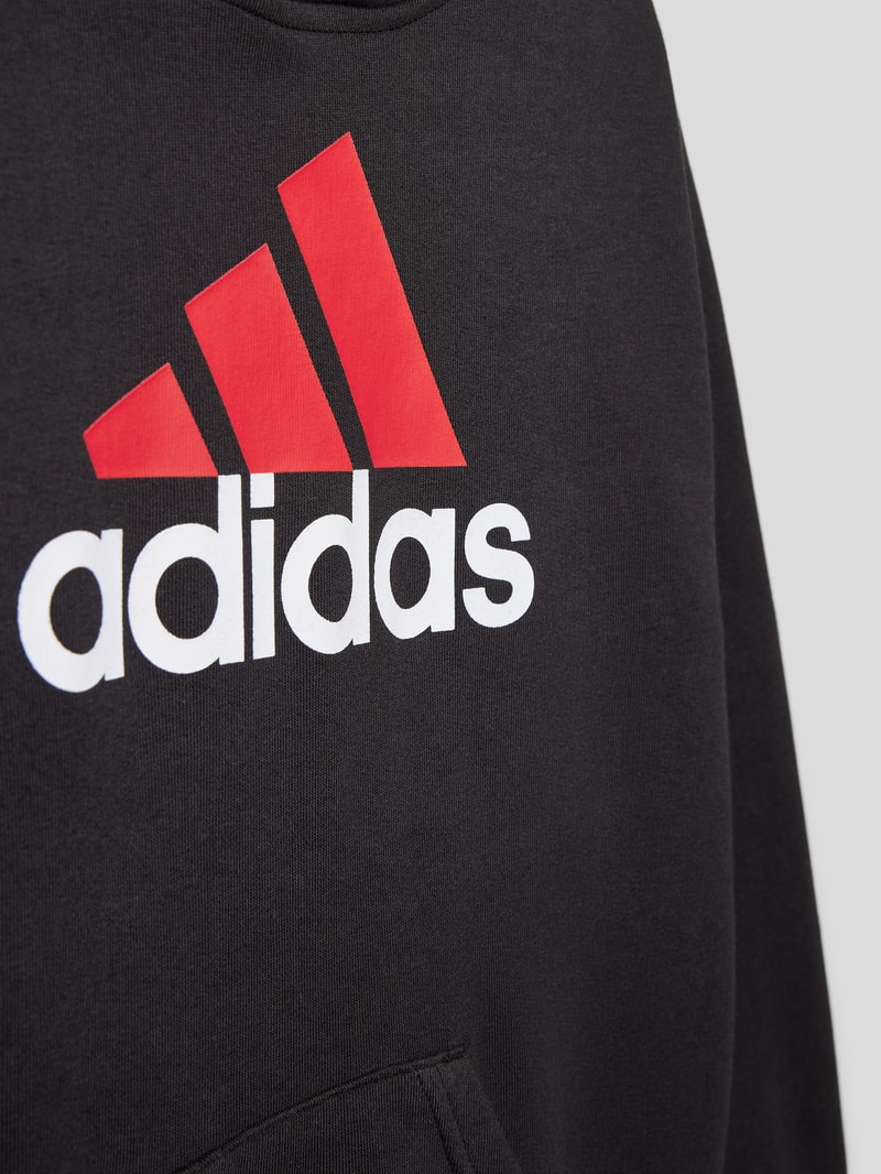 Hoodie mit Label-Print in schwarz