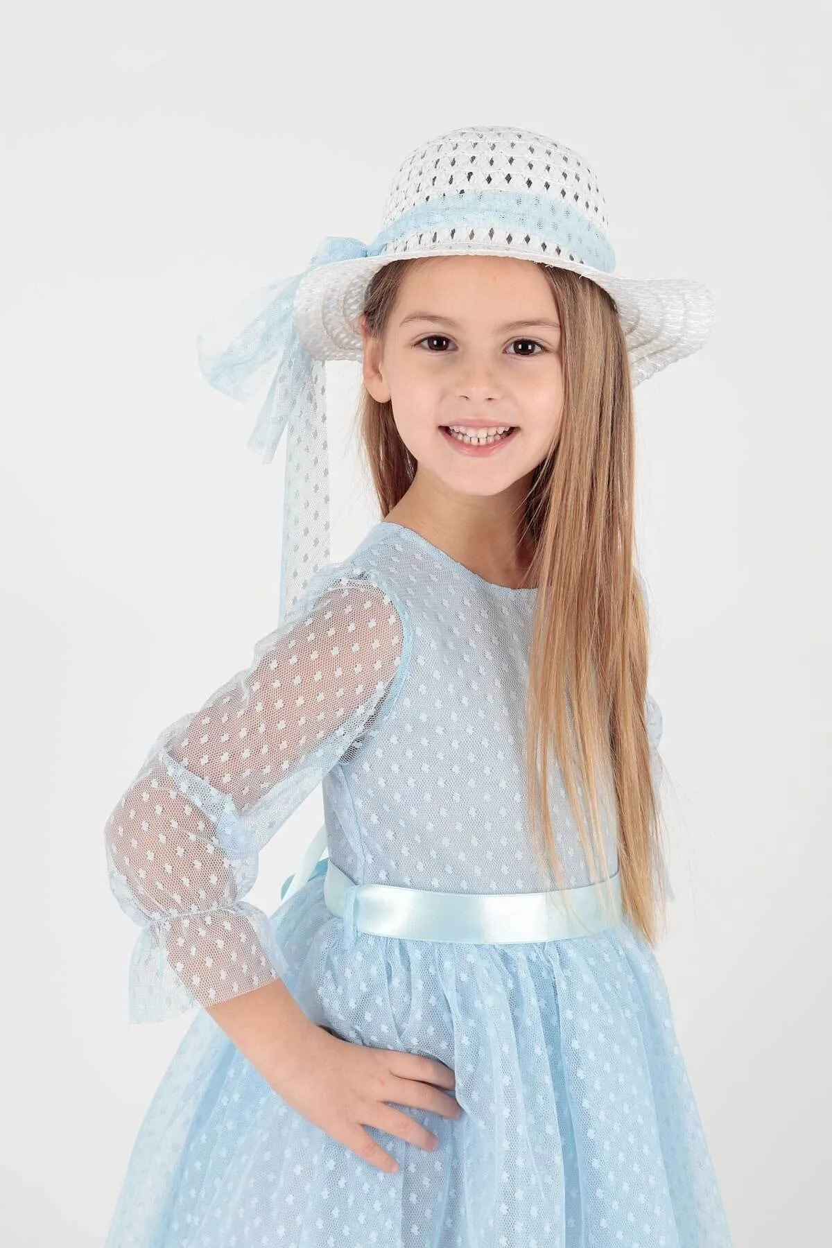AHENGİM  Trendiges Abendkleid für Mädchen mit Hut und Tüllspitze Ak2228