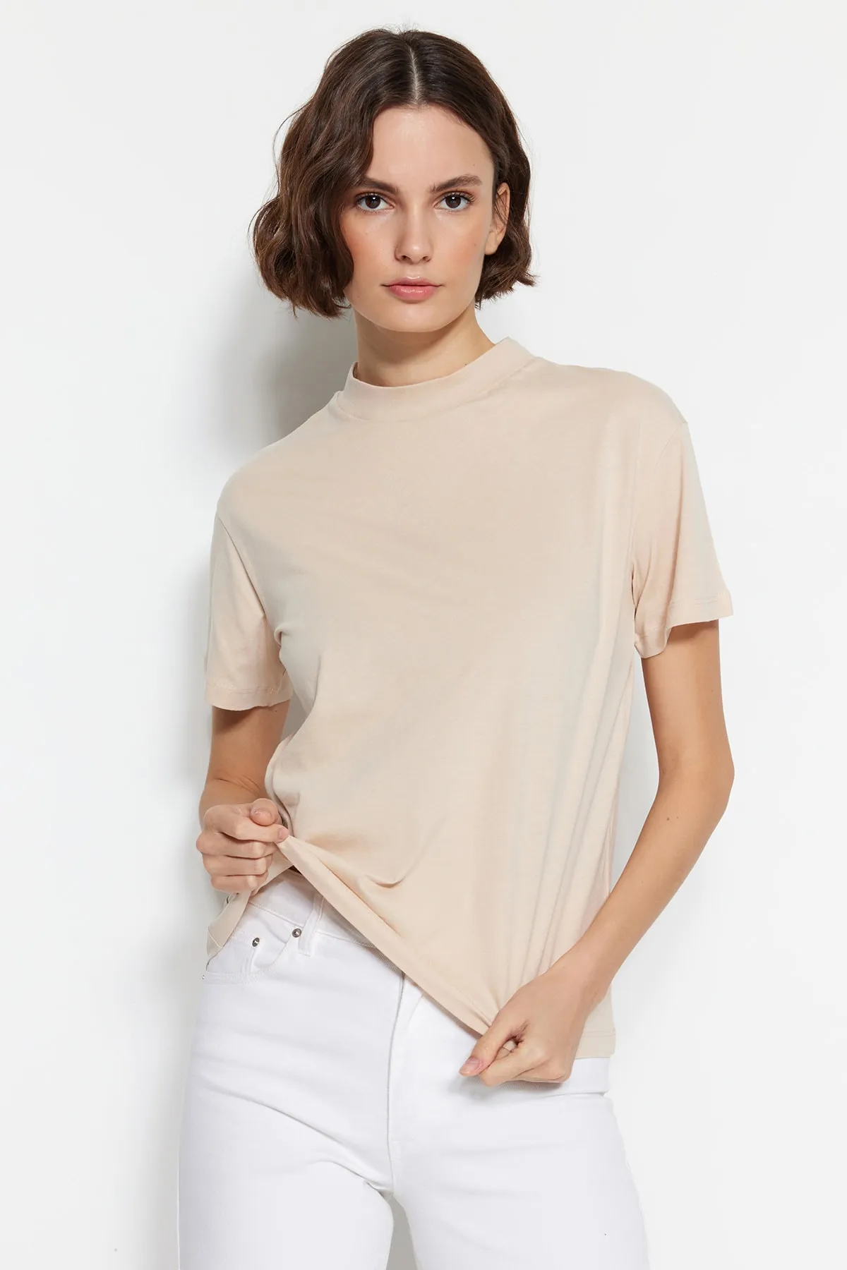 Trendyol Collection  Beige-Nerz, 2er-Pack Basic-Strick-T-Shirts aus 100 % Baumwolle mit hohem Kragen TWOSS20TS1500