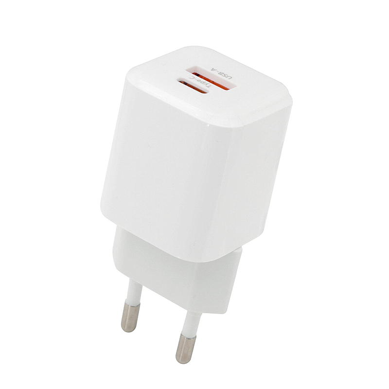 Aria Vegglader PD 30W GAN USB-C   USB-A QC