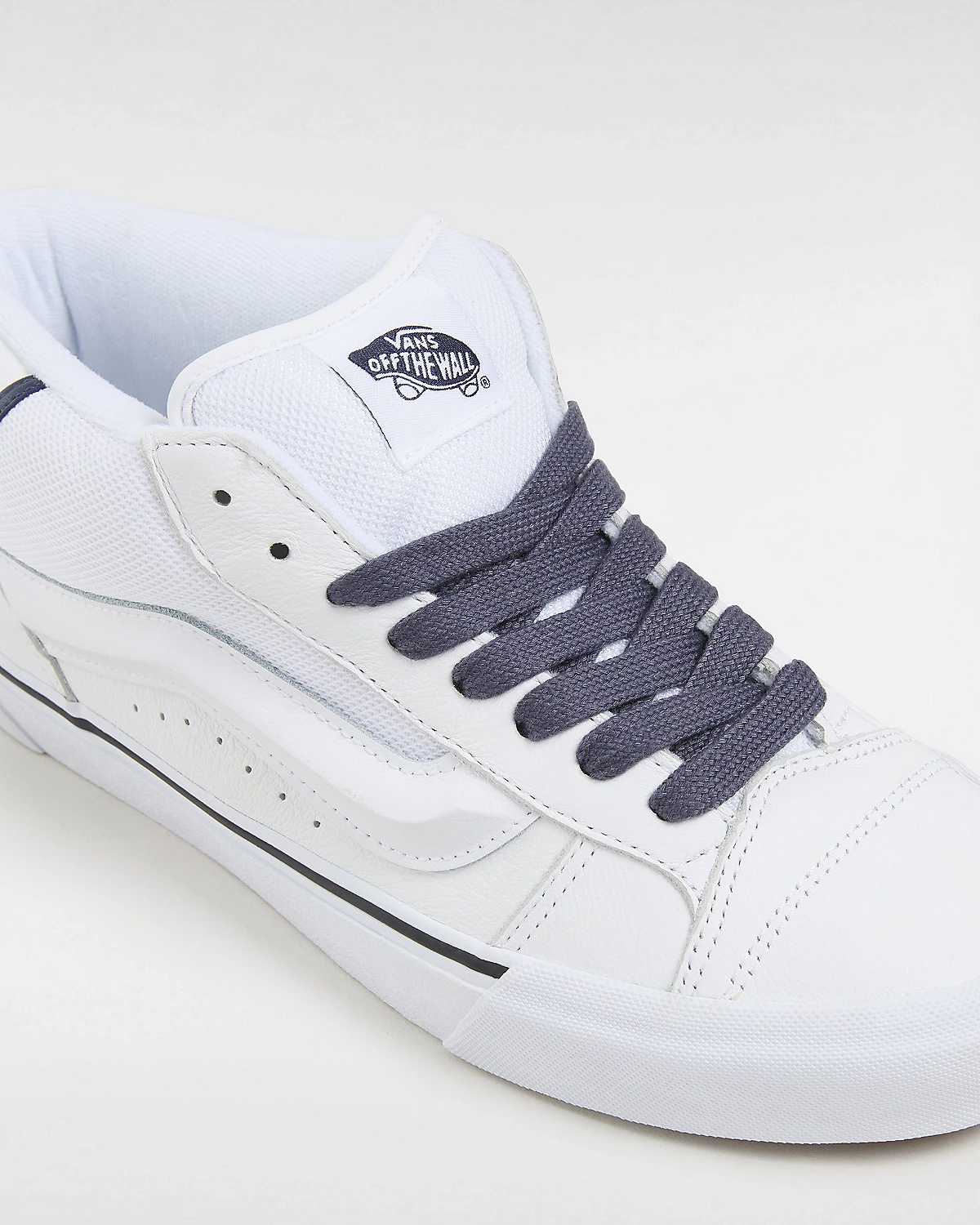 Scarpe Knu Mid