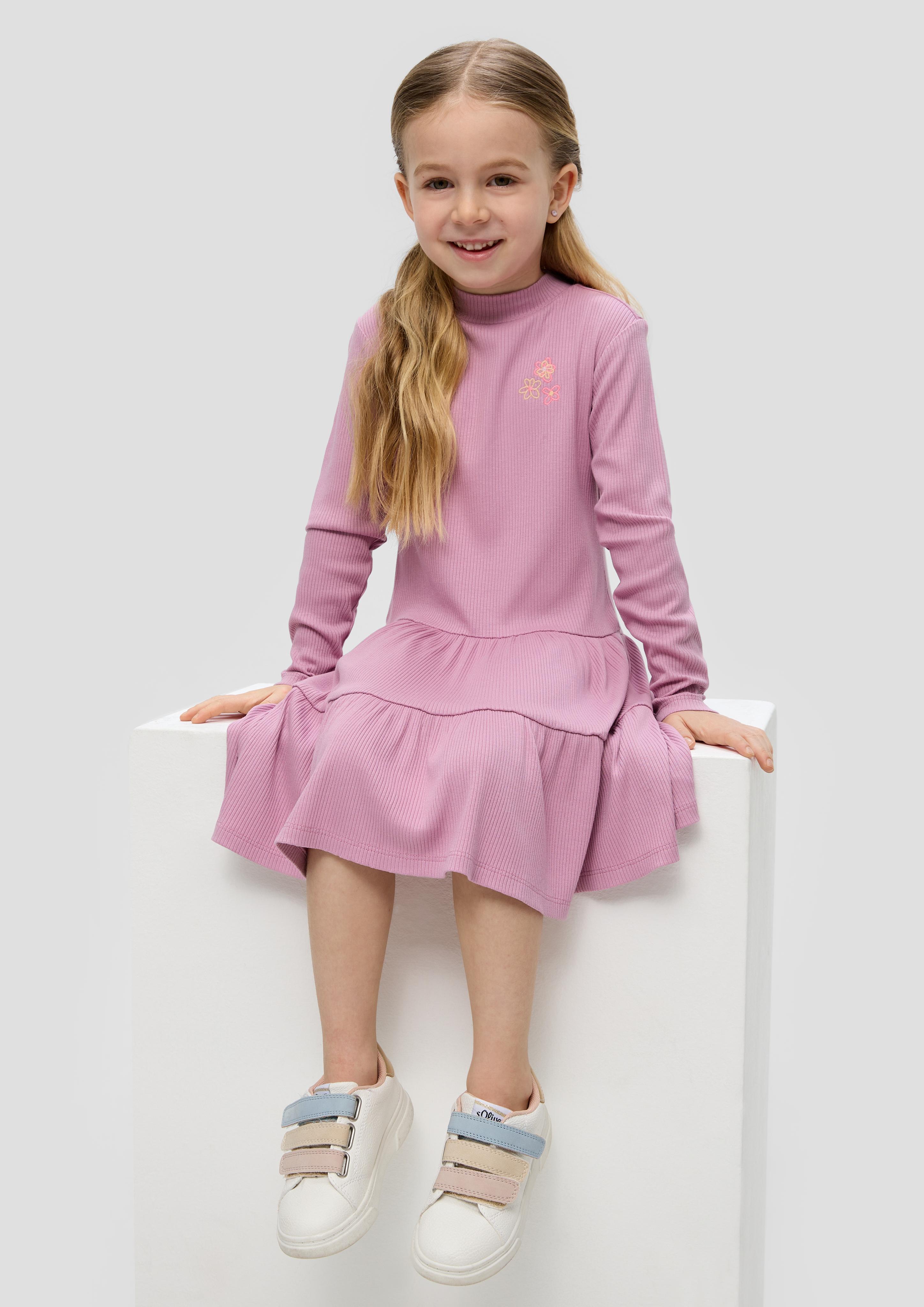 Geripptes Volantkleid mit Stickerei  2140046-4410