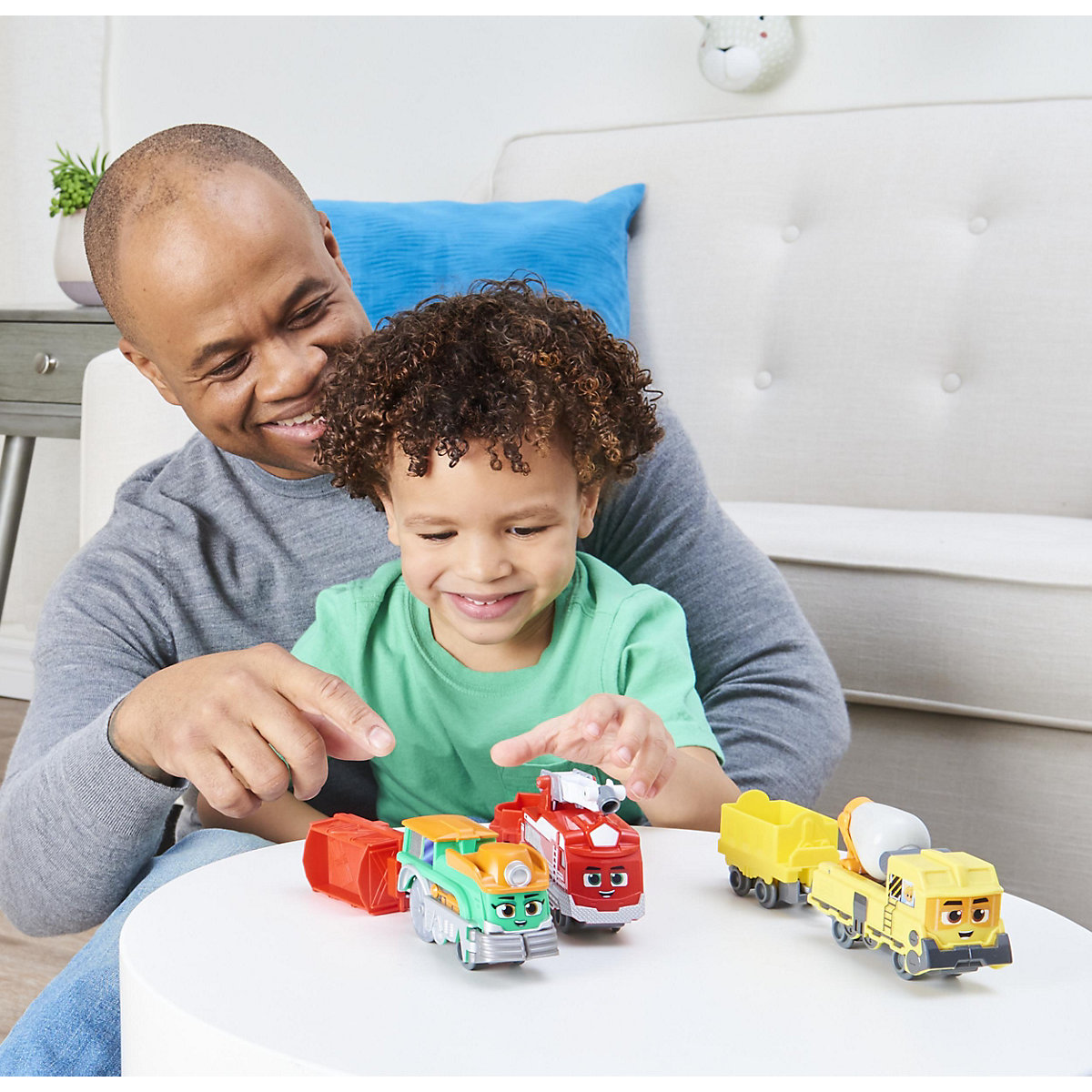 Mighty Express Farm-Frieda Push-and-Go Zug mit Güterwaggon