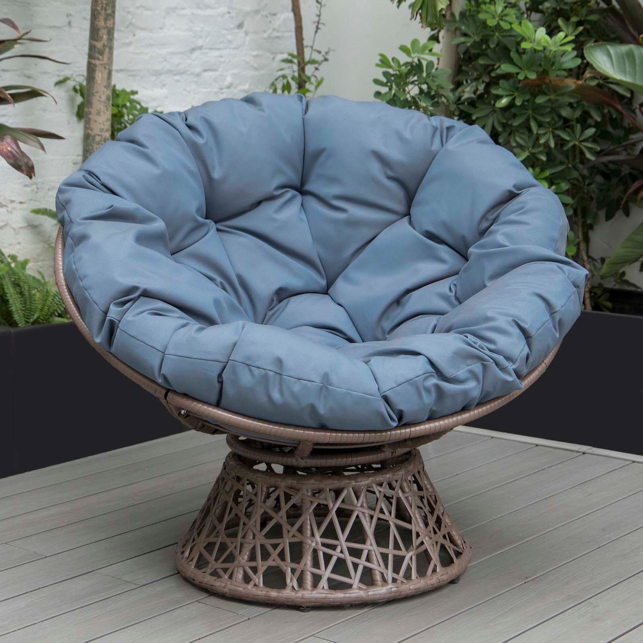 PureHaven Lounge Sessel 92x80x80,5 cm aus Rattan Rundkissen drehbar 360 Grad pflegeleicht elegantes Design verstellbare Kunststofffüßchen Braun/Blau