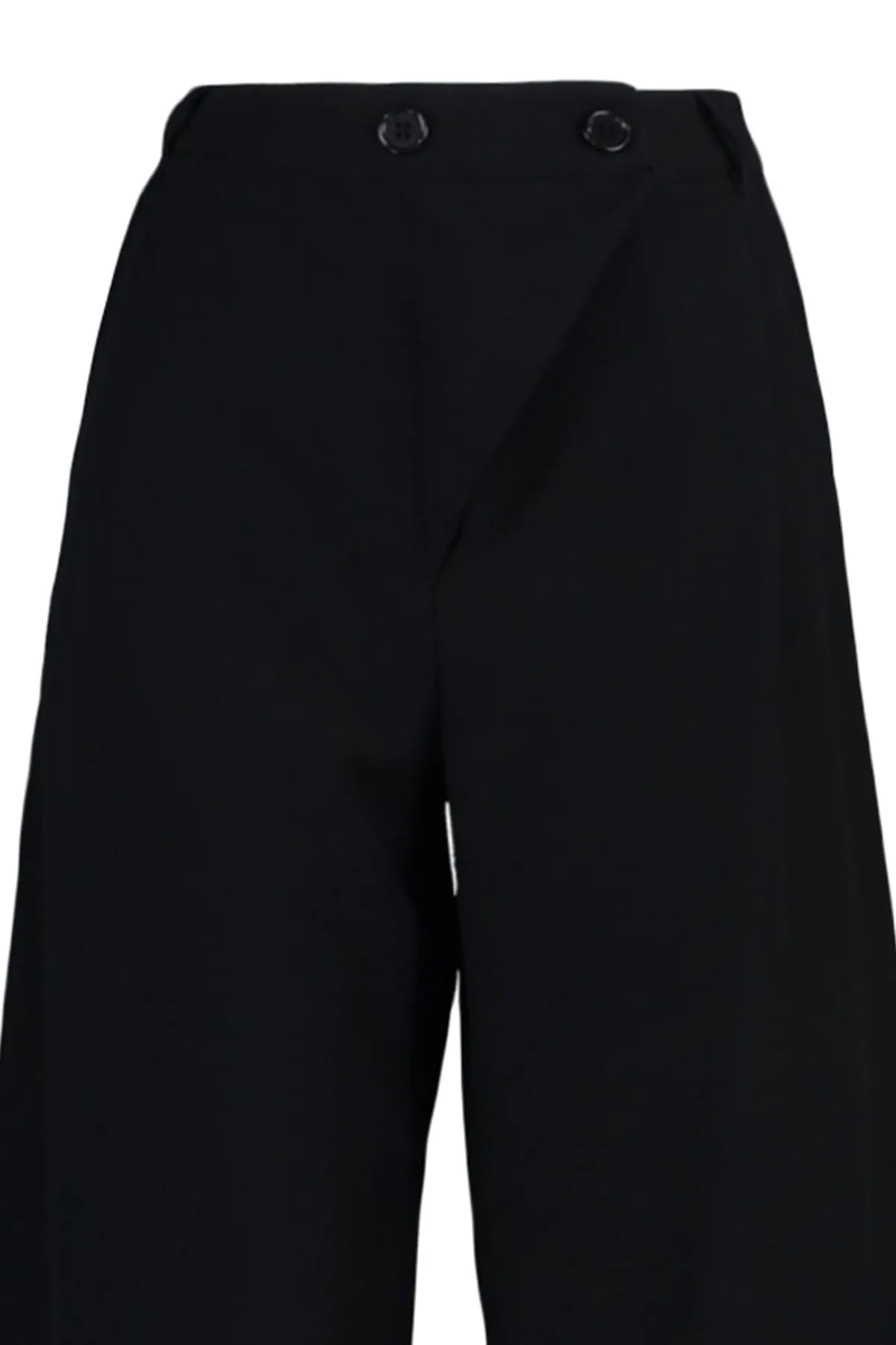 Trendyol Curve  Schwarze gewebte Hose mit asymmetrischer Knopfleiste und doppeltem Knopf TBBAW23AR00038
