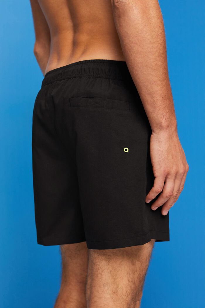 Strandshorts mit elastischem Bund