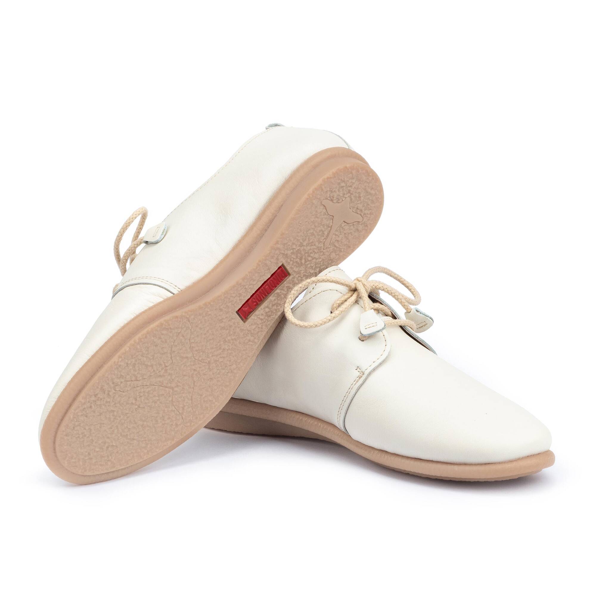 proste buty sznurowane - NATA