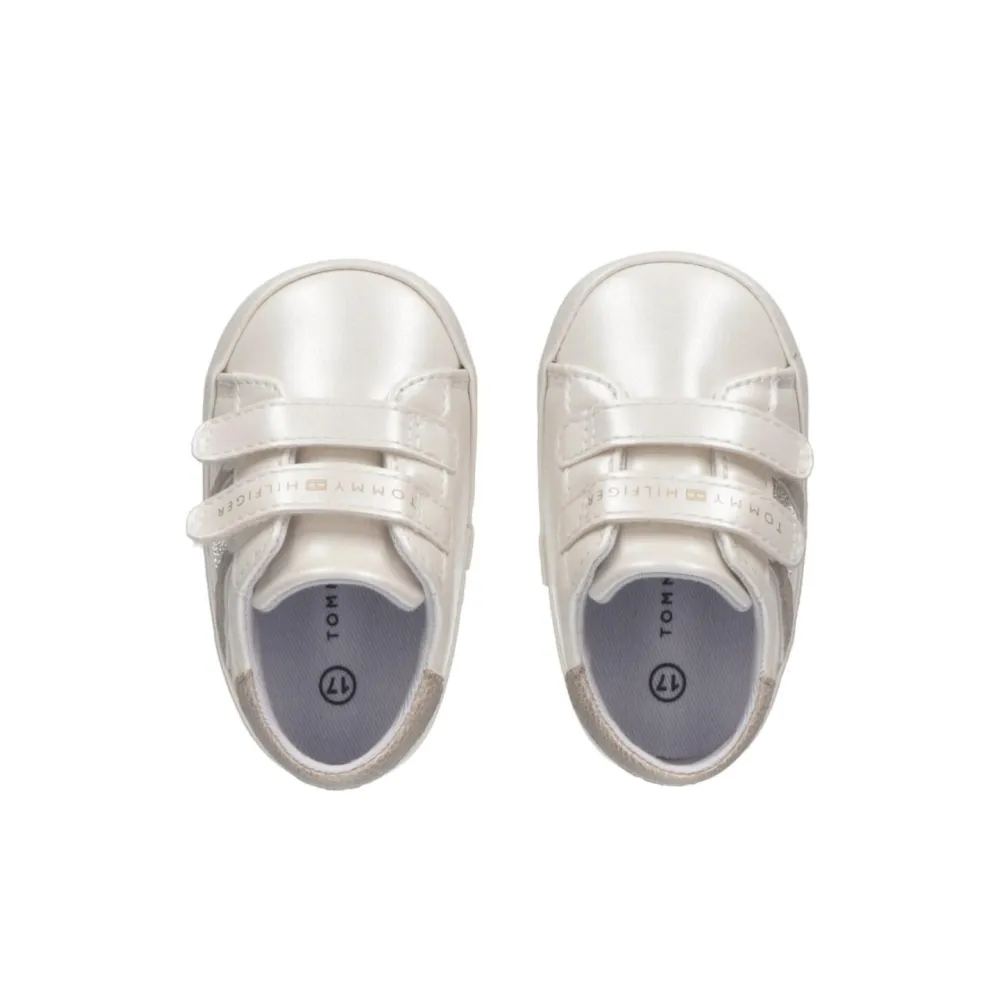 Tommy Hilfiger Krabbelschuh T0A4-33180-1528X063 / weiss