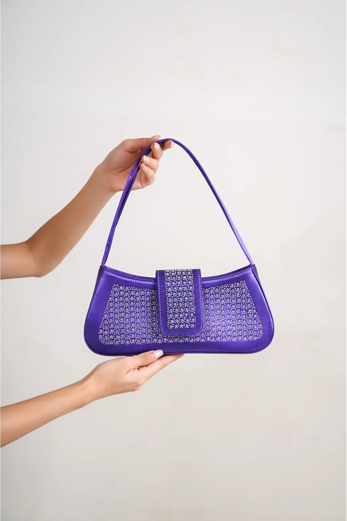 Capone Outfitters  Umhängetasche - Lila - Muster