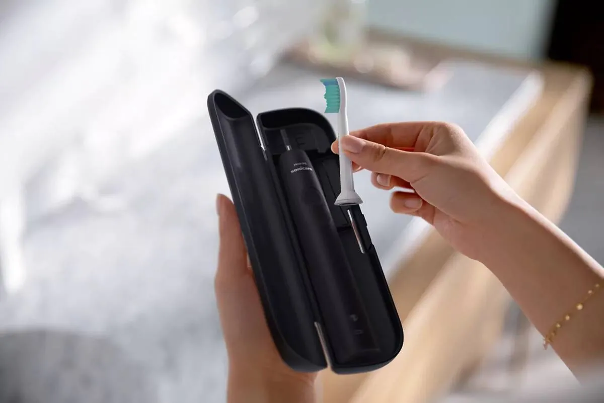 Philips Sonicare + Rejsetui Seria 3101 Czarna Hx3673/14