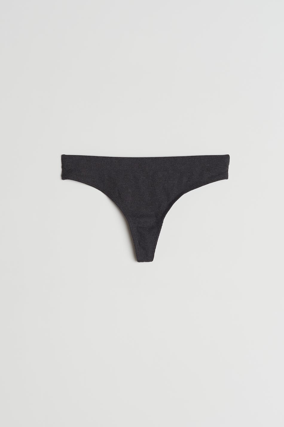 Linda cotton string