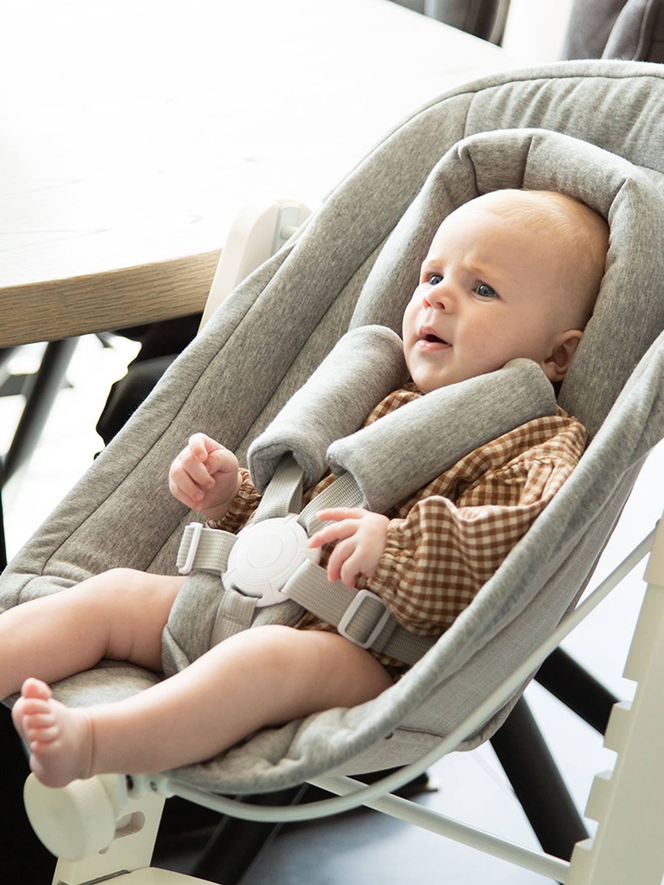 Chaise évolutive + tablette Newborn Evosit CHILDHOME écru