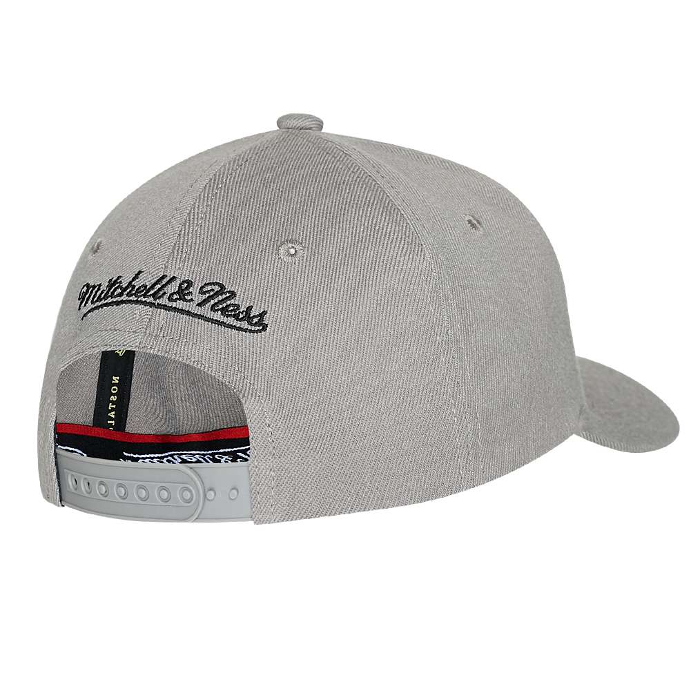 Mitchell & Ness Pinscript Snapback Kappe 6HSRLINTL230-MNNCHAR