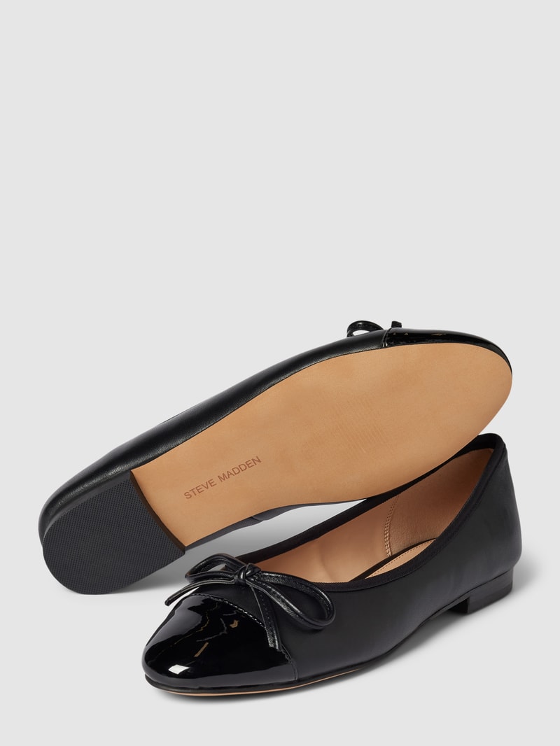 Ballerinas mit Schleifen-Applikation in black